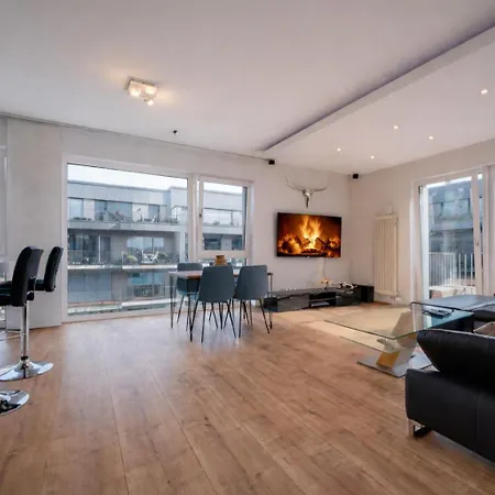Luxuswohnung Mit Weserblick Naehe Daire Bremen